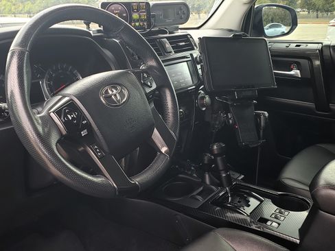 Used 2017 Toyota 4Runner TRD Pro image 11