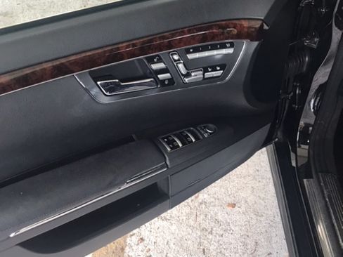 Used 2013 Mercedes-Benz S 550 image 9