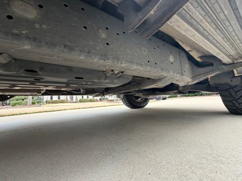 Used 2013 Toyota Land Cruiser image 5