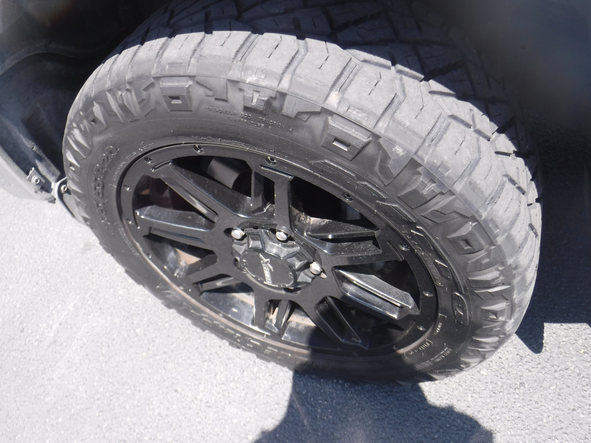 Used 2021 Toyota Tundra SR5 w/ SR5 Upgrade Package AWD/4WD image 23