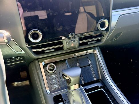 Used 2026 Lexus GX 550 550 Overtrail+ Sport Utility 4 image 16