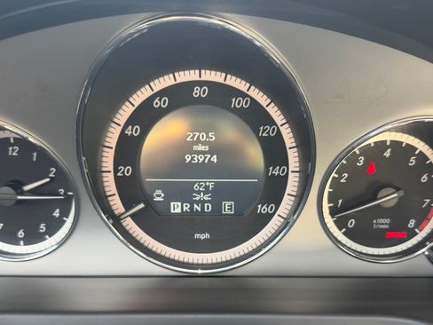 Used 2011 Mercedes-Benz E 550 Coupe image 16