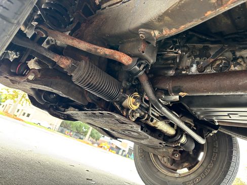 Used 1999 Toyota 4Runner Limited image 16