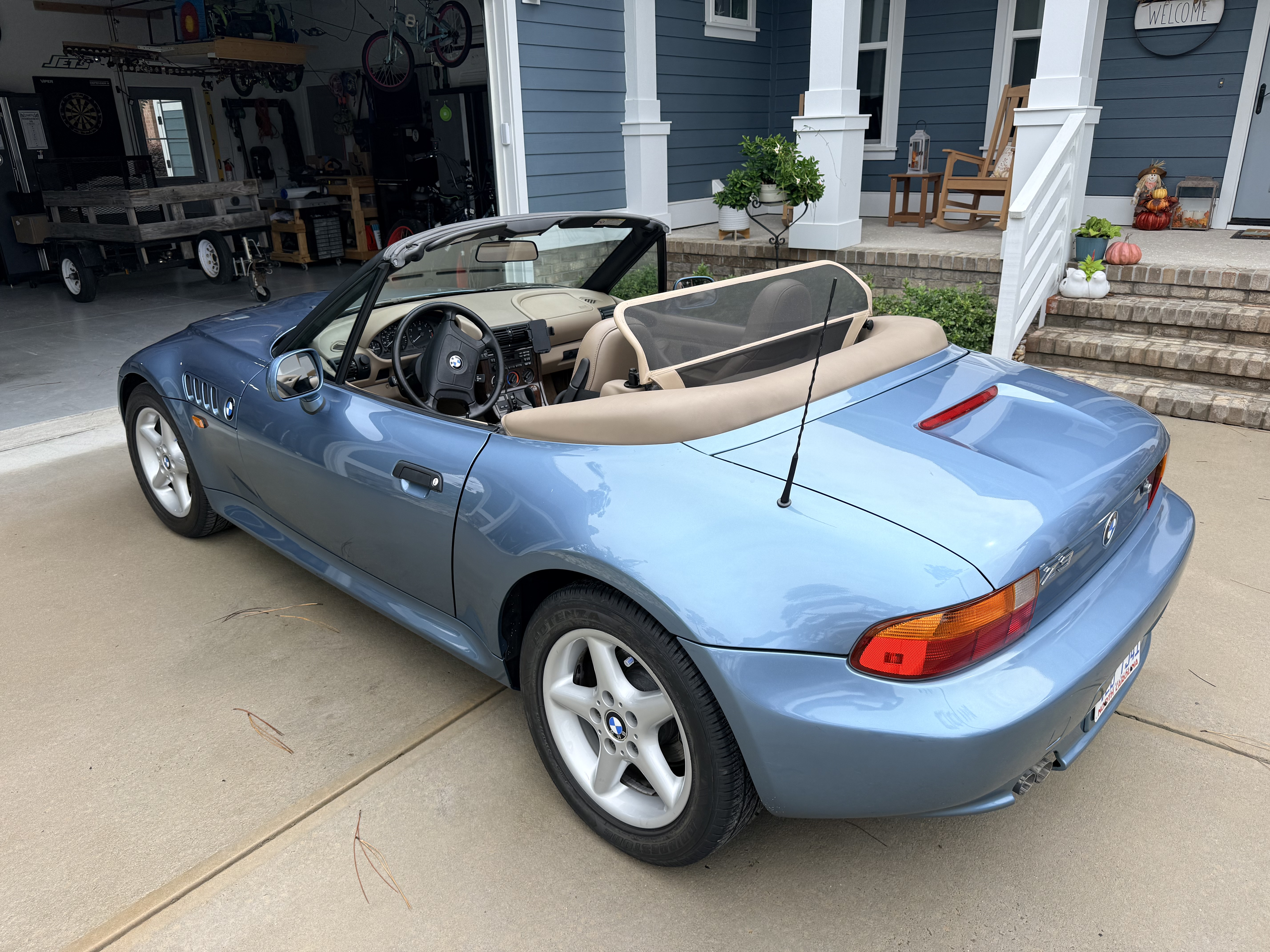 Used 1997 BMW Z3 2.8 RWD image 8