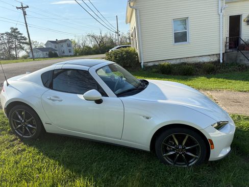 Used 2020 MAZDA MX-5 Miata RF 100th Anniversary image 2