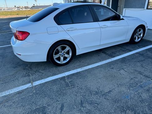 Used 2014 BMW 328d Sedan image 5