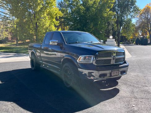 Used 2015 RAM 1500 Laramie w/ Convenience Group image 6