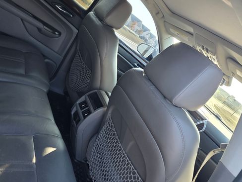 Used 2012 Cadillac SRX Luxury w/ LPO, U-Rail D-Rings Package image 14