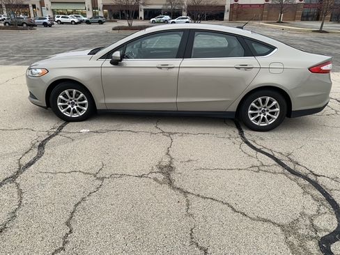 Used 2015 Ford Fusion S image 1