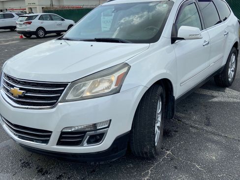 Used 2016 Chevrolet Traverse LTZ image 2