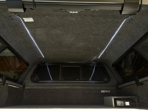 Used 2012 Ford F150 Raptor w/ Raptor Luxury Pkg image 28