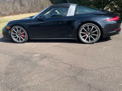 Used 2015 Porsche 911 Targa 4S AWD/4WD image 27