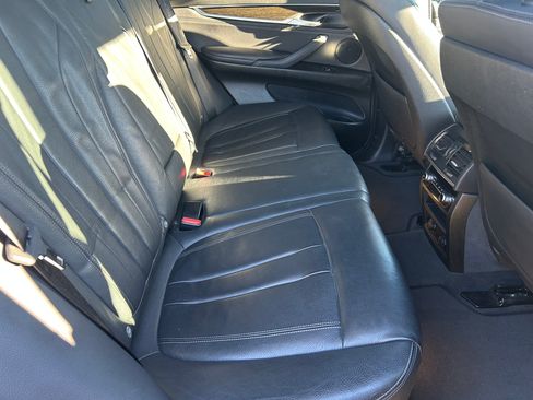 Used 2018 BMW X5 sDrive35i image 11