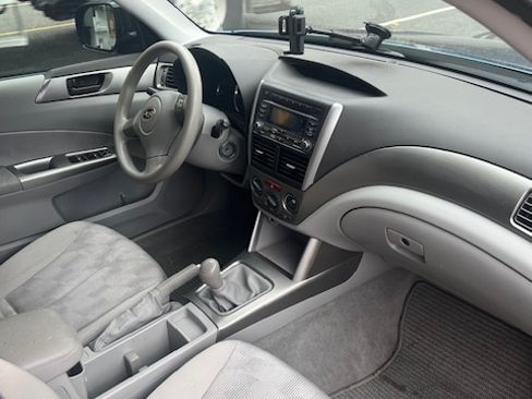 Used 2009 Subaru Forester 2.5X image 11