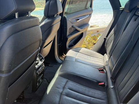 Used 2018 BMW X6 xDrive35i w/ M Sport Package image 12