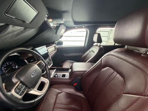 Used 2022 Ford Expedition Max Limited RWD image 8