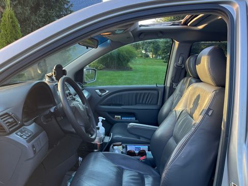 Used 2005 Honda Odyssey EX-L image 9