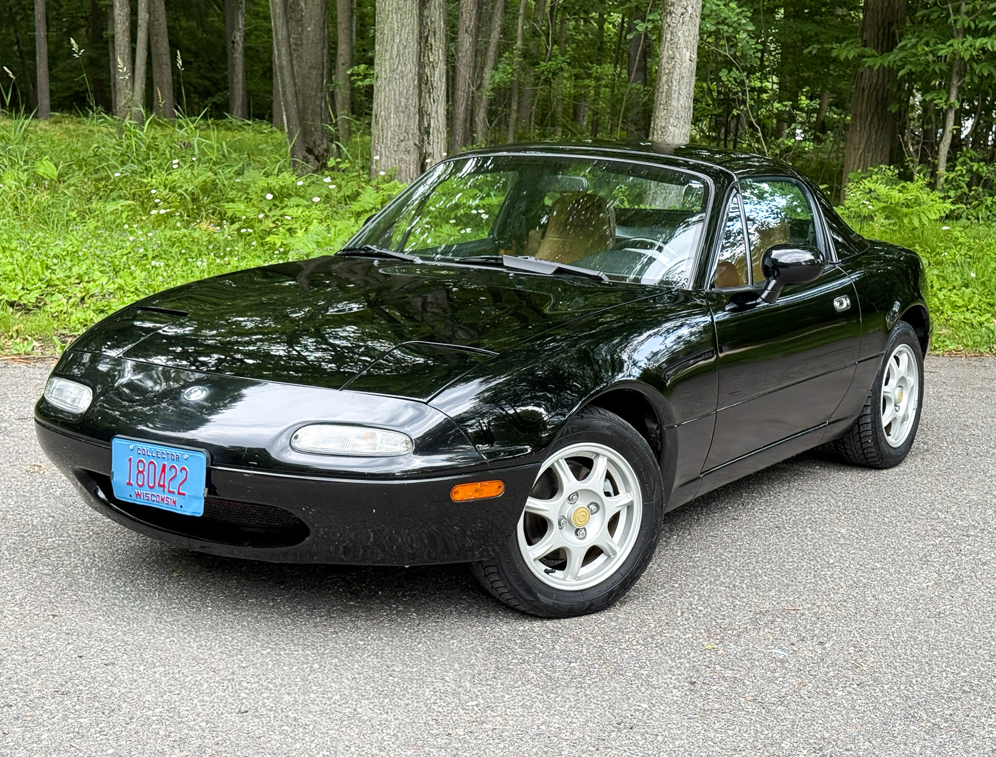 Used 1994 MAZDA MX-5 Miata RWD image 1