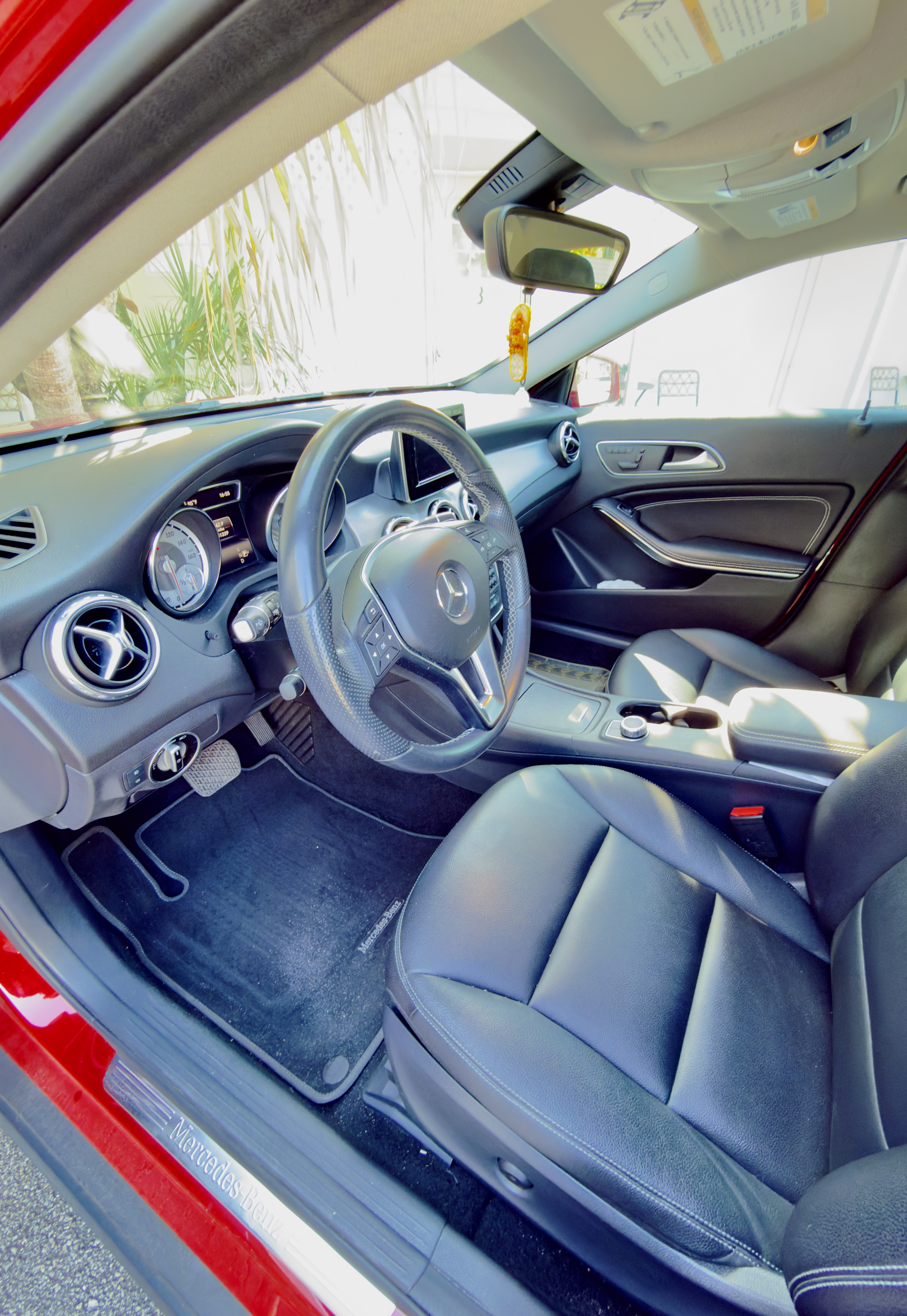 Used 2015 Mercedes-Benz GLA 250 image 8
