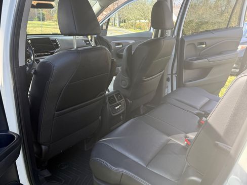 Used 2022 Honda Pilot Special Edition image 19