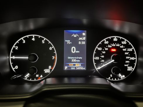 Used 2023 Toyota Corolla Cross L image 29