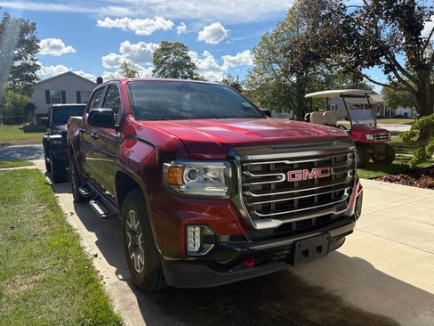 Used 2021 GMC Canyon AT4 w/ Driver Alert Package image 6
