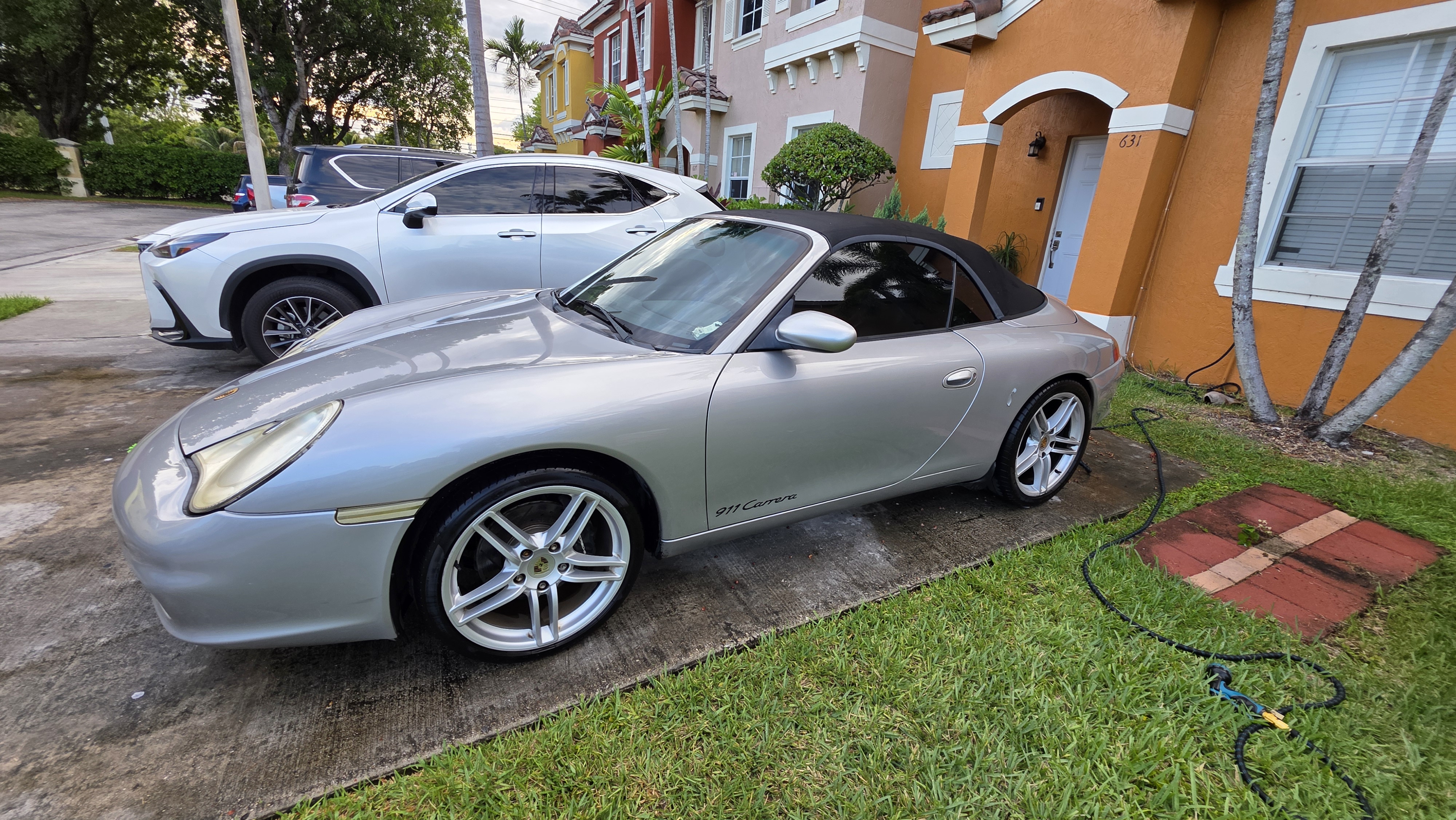Used 2003 Porsche 911 Carrera 4 AWD/4WD image 16