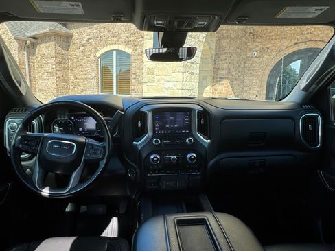 Used 2020 GMC Sierra 1500 Denali w/ Denali Ultimate Package image 12