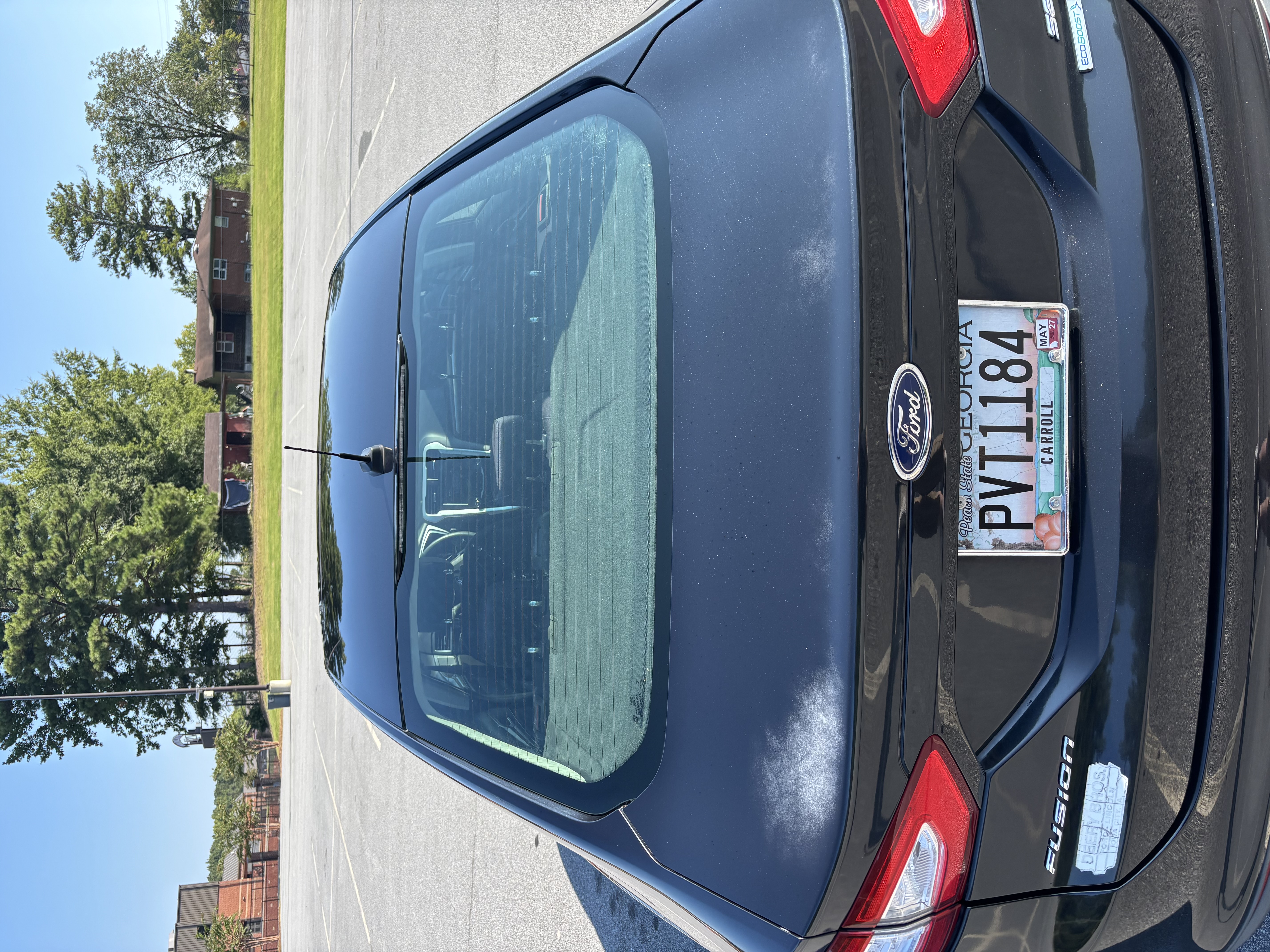 Used 2014 Ford Fusion SE FWD image 17
