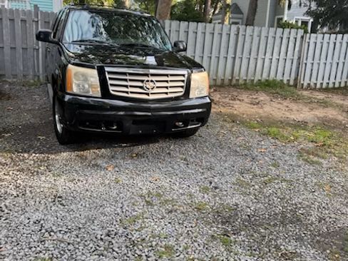 Used 2005 Cadillac Escalade ESV AWD image 14
