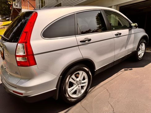Used 2011 Honda CR-V EX image 2