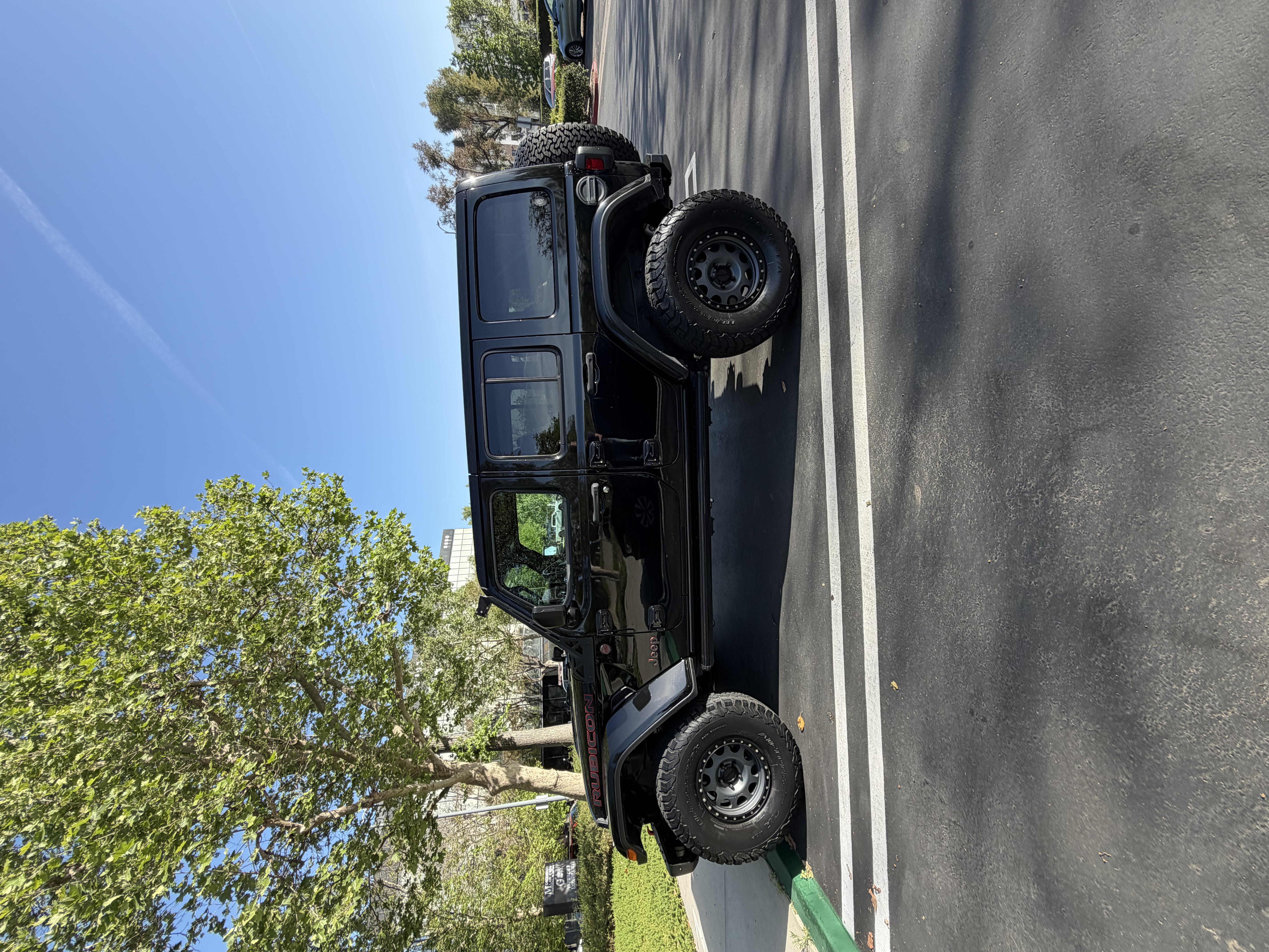 Used 2019 Jeep Wrangler Unlimited Rubicon AWD/4WD image 1
