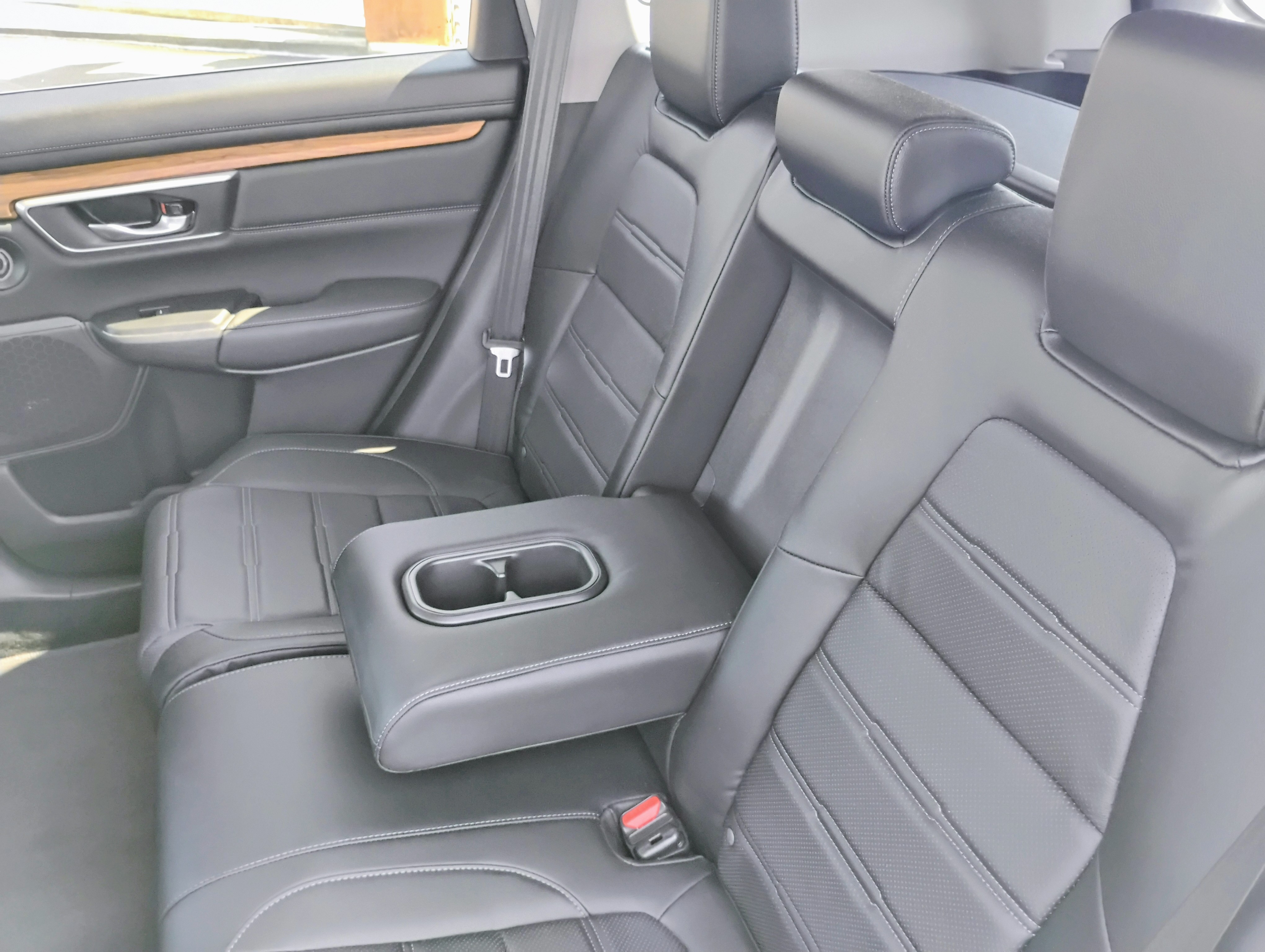 Used 2019 Honda CR-V Touring image 17