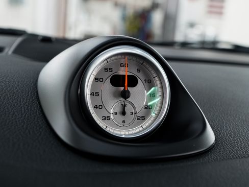 Used 2010 Porsche 911 Carrera S image 21