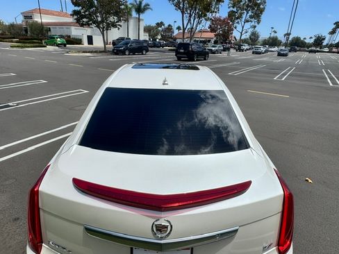 Used 2014 Cadillac XTS Platinum AWD/4WD image 10