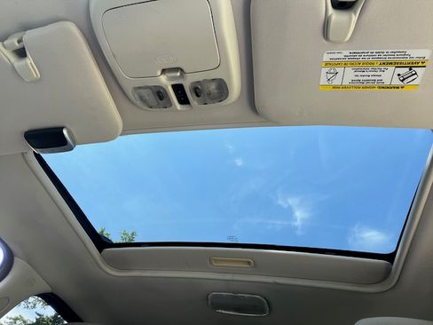 Used 2012 Ford Escape XLT FWD image 12