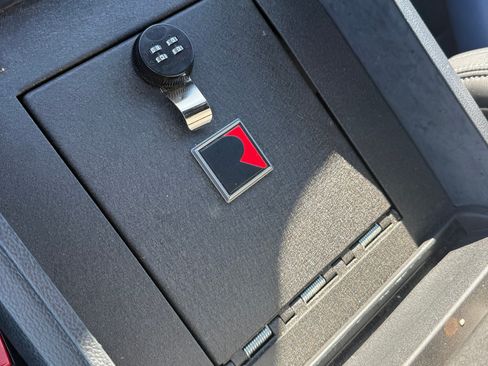 Used 2020 Ford F150 XLT w/ Equipment Group 302A Luxury image 15