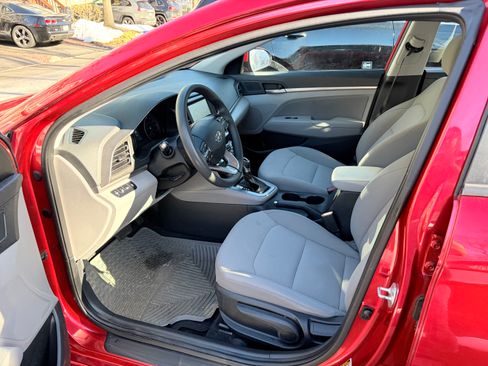 Used 2020 Hyundai Elantra SEL w/ Cargo Package (C1) image 12