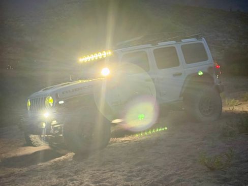 Used 2022 Jeep Wrangler Unlimited Rubicon w/ Xtreme Recon 35" Tire Package image 10