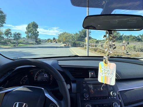 Used 2016 Honda Civic LX image 5