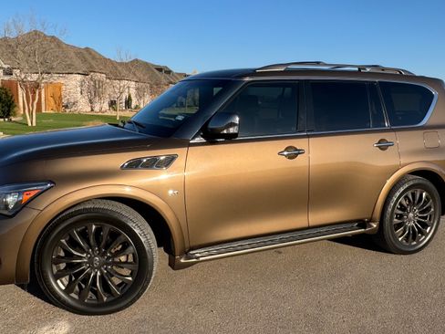 Used 2016 INFINITI QX80 Limited image 6