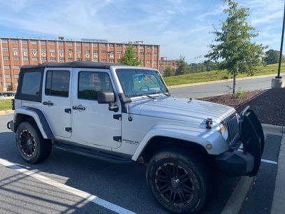Used 2008 Jeep Wrangler Unlimited Sahara w/ Trailer Tow Group