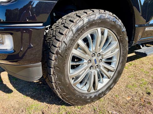 Used 2024 Ford F150 Platinum w/ Equipment Group 703A Plus image 8