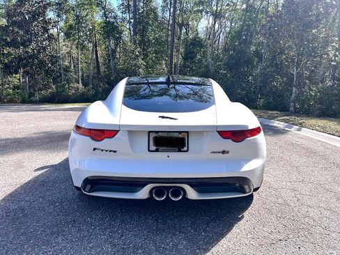 Used 2017 Jaguar F-TYPE S image 6