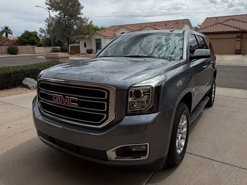 Used 2019 GMC Yukon SLT w/ Open Road Package image 9