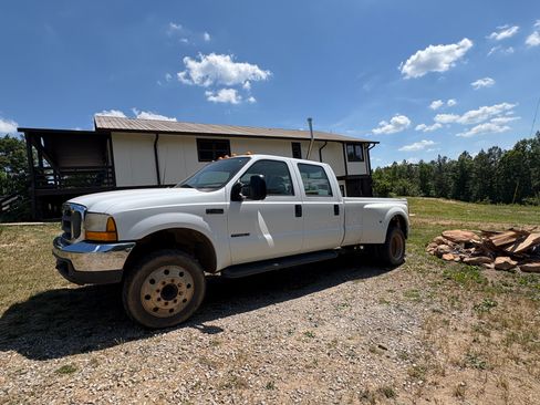 Used 2000 Ford F450 2WD Crew Cab Super Duty image 1