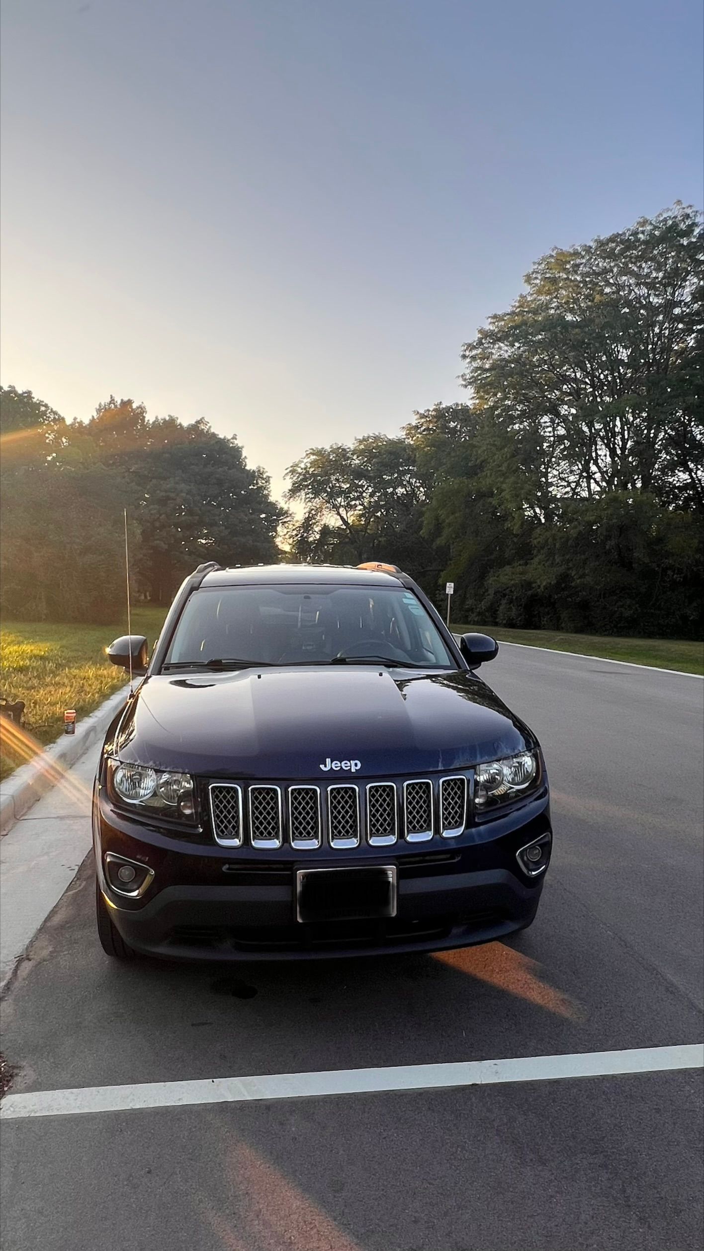Used 2016 Jeep Compass High Altitude AWD/4WD image 2
