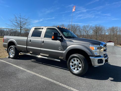 Used 2013 Ford F350 Lariat w/ Lariat Interior Pkg AWD/4WD image 24
