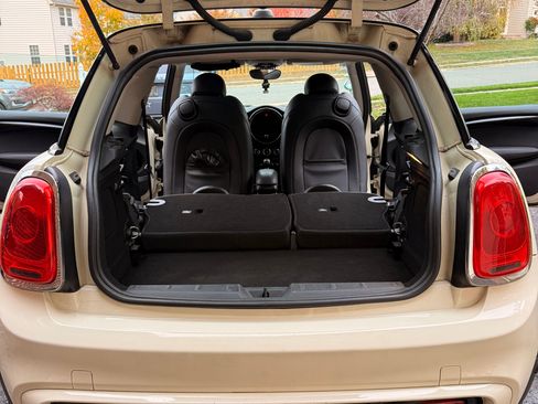 Used 2015 MINI Cooper S image 8