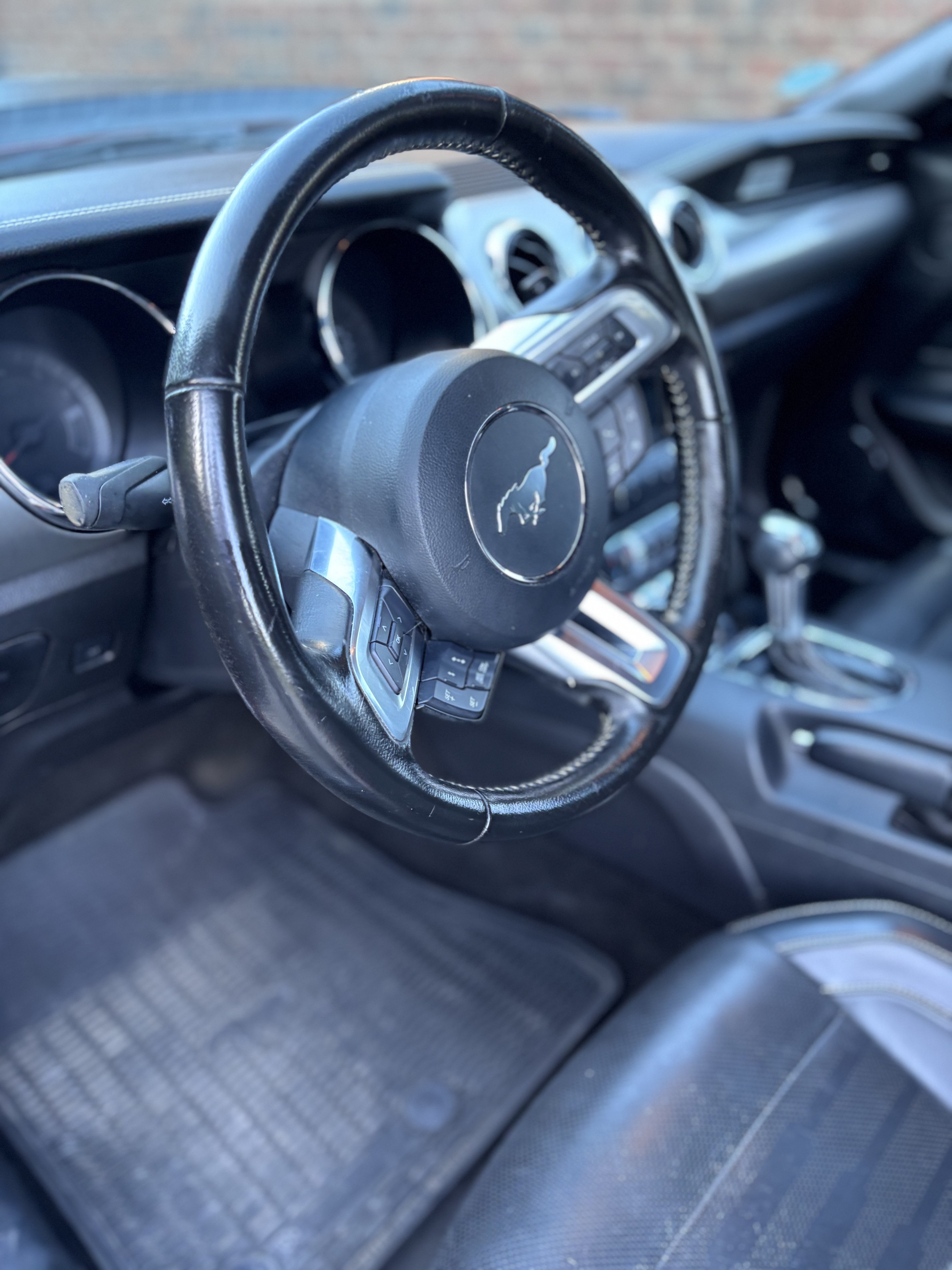 Used 2015 Ford Mustang Premium w/ Equipment Group 201A RWD image 32